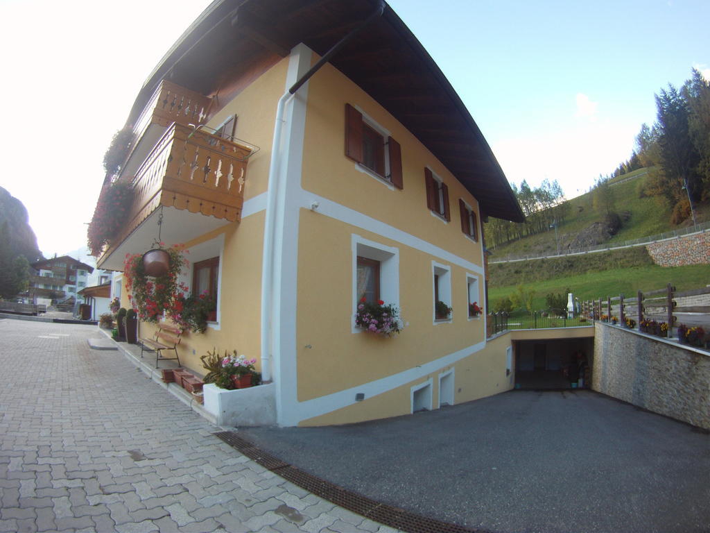 Appartamenti Cesa Crepa Neigra Canazei Exterior photo
